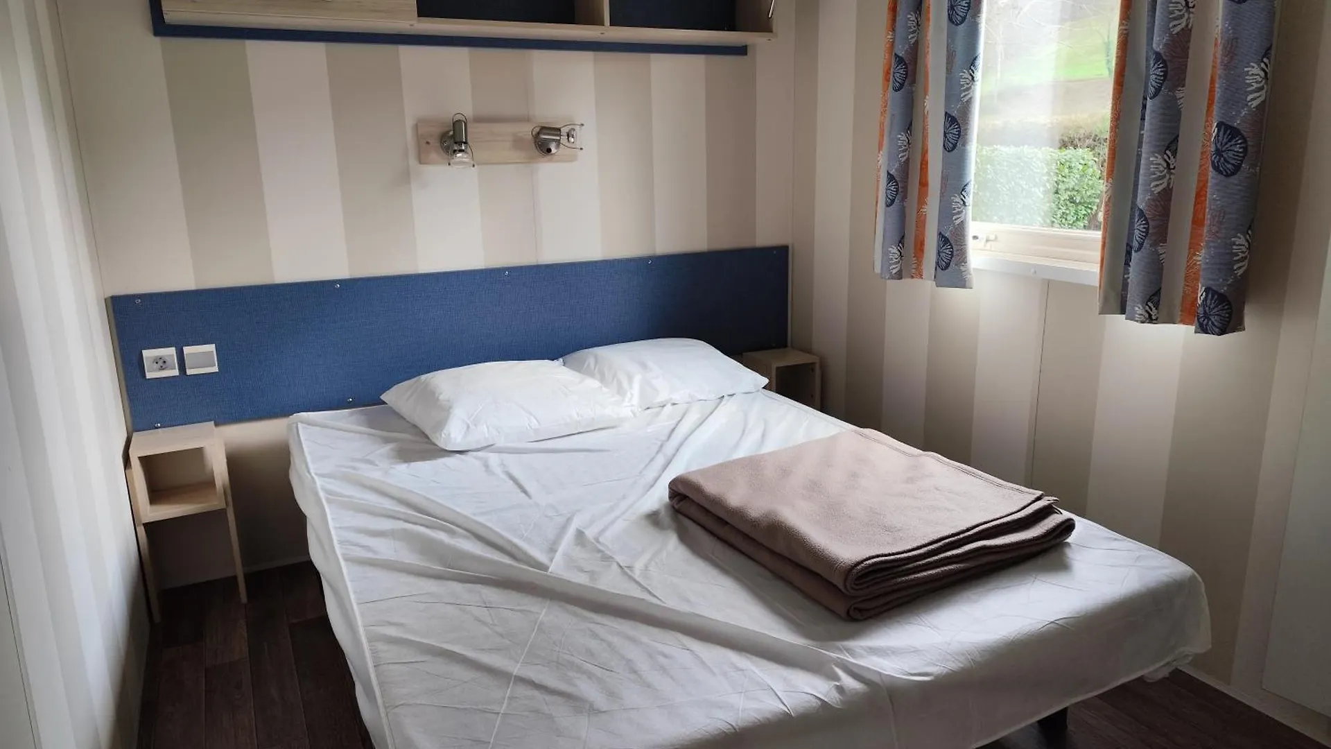 Camping De La Vallee Du Doux Boucieu-Le-Roi 0*,  فرنسا