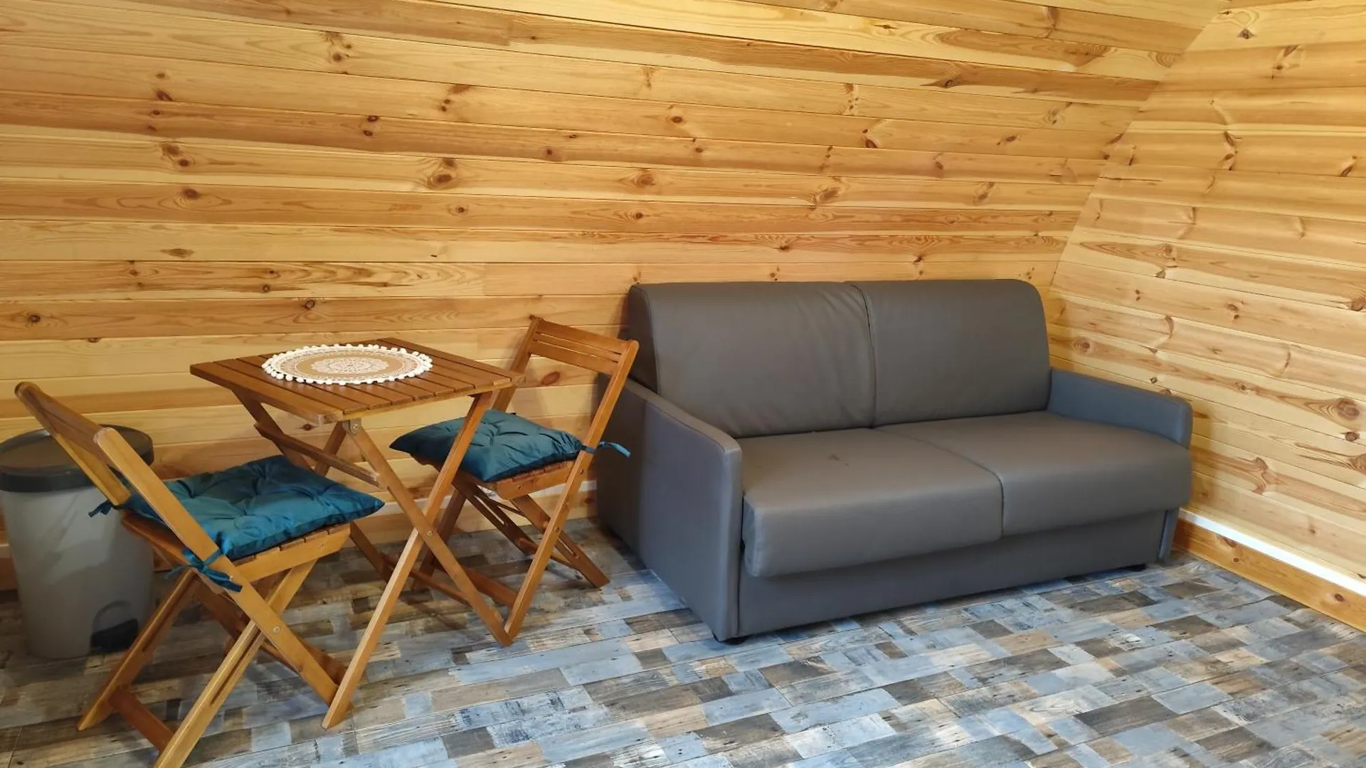 Camping De La Vallee Du Doux Boucieu-Le-Roi