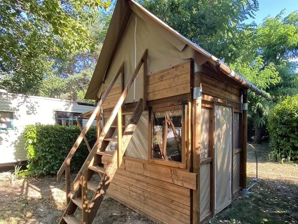 Camping De La Vallee Du Doux Boucieu-Le-Roi فرنسا